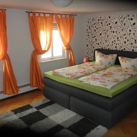 Holzgarten 3* Regensburg